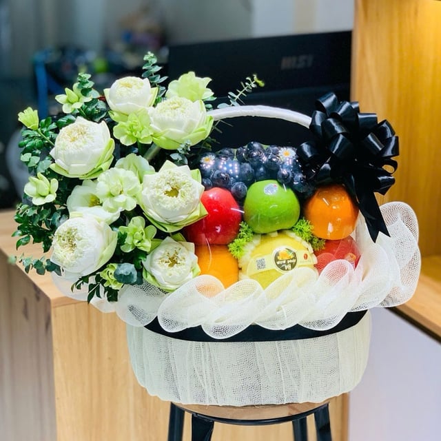 Giỏ trái cây cao cấp KF389