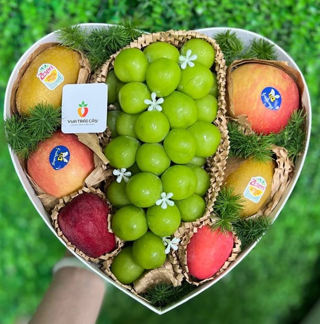 Hộp Trái Cây Trái Quà Tặng KF51