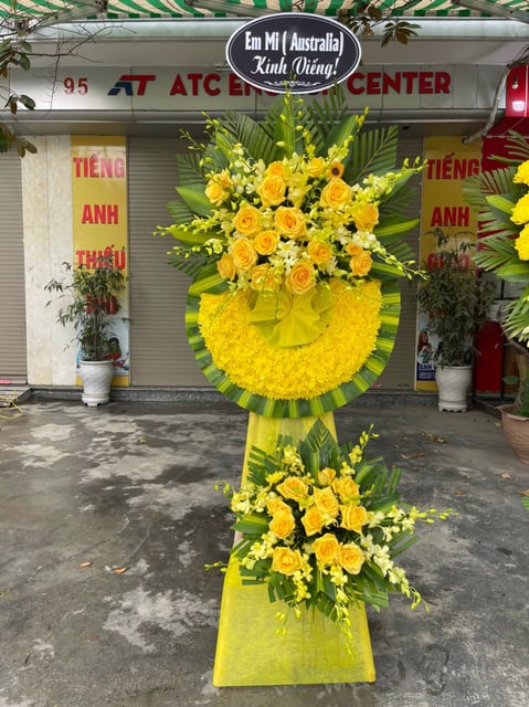 Mẫu Hoa Viếng – V01