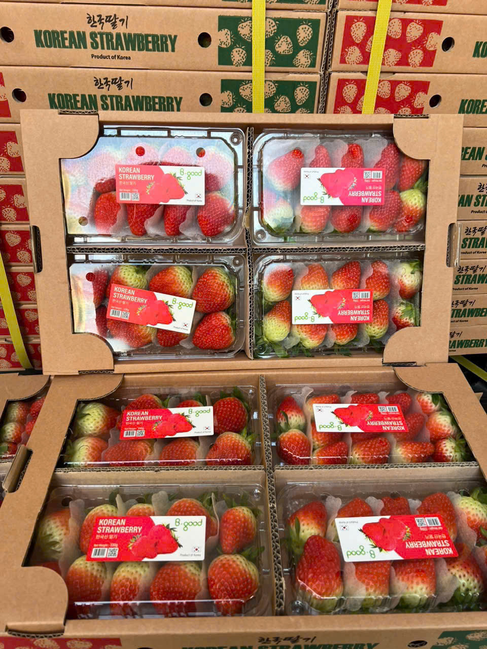 Dâu Hàn Quốc Golden 330gr