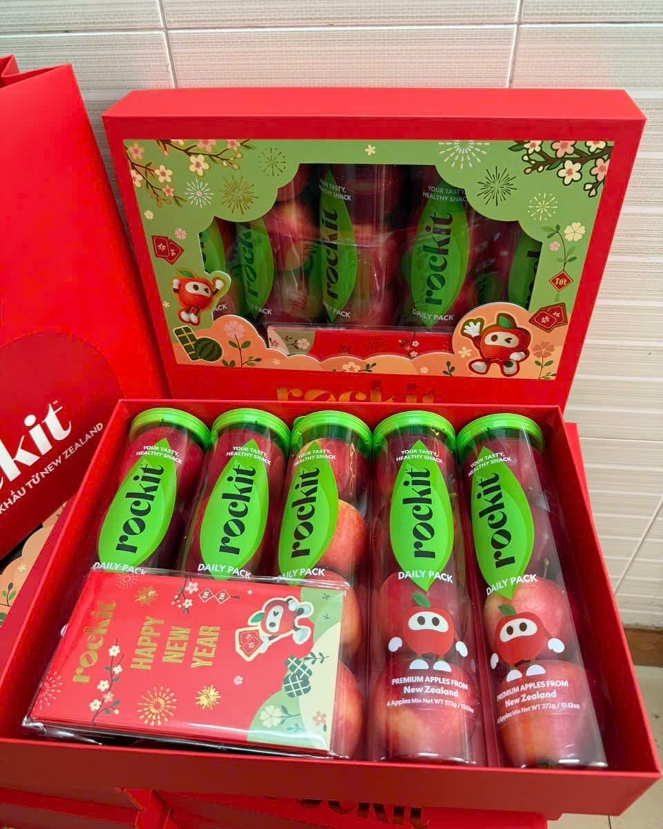 Táo Rockit New Zealand Hộp Quà Tết 5 Ống