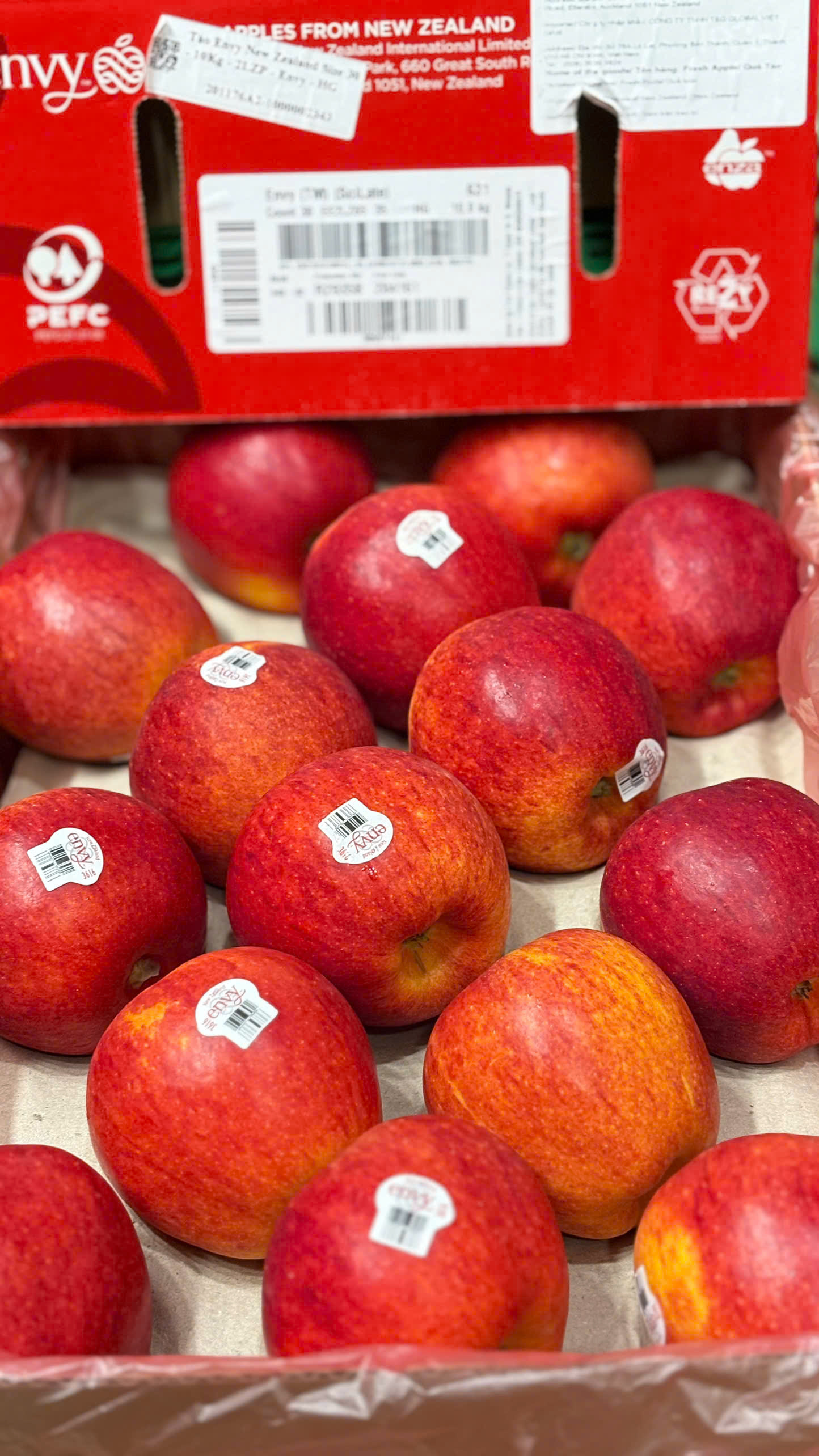 Táo Envy Mỹ Size 24 Nguyên thùng 9kg