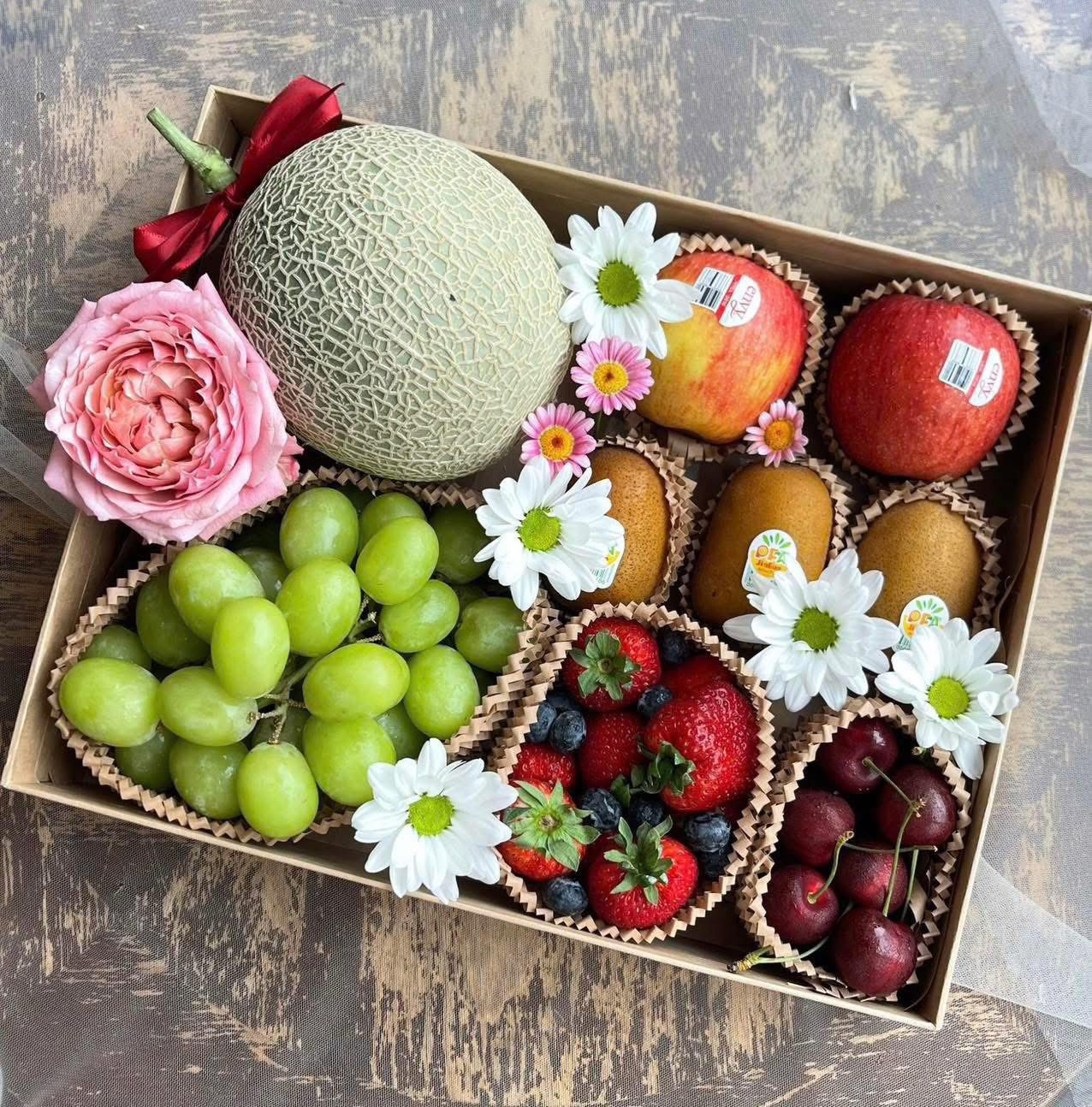 Hộp Trái Cây Quà Tặng Cao Cấp KF329