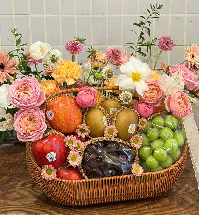 Giỏ Thuyền Trái Cây Cao Cấp - Quà Tặng Sang Trọng KF354