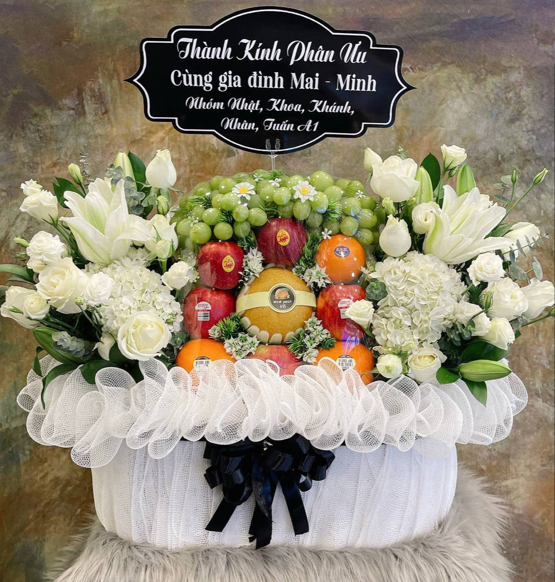 Giỏ Trái Cây Kết Hợp Hoa Tươi Viếng Tang KF277