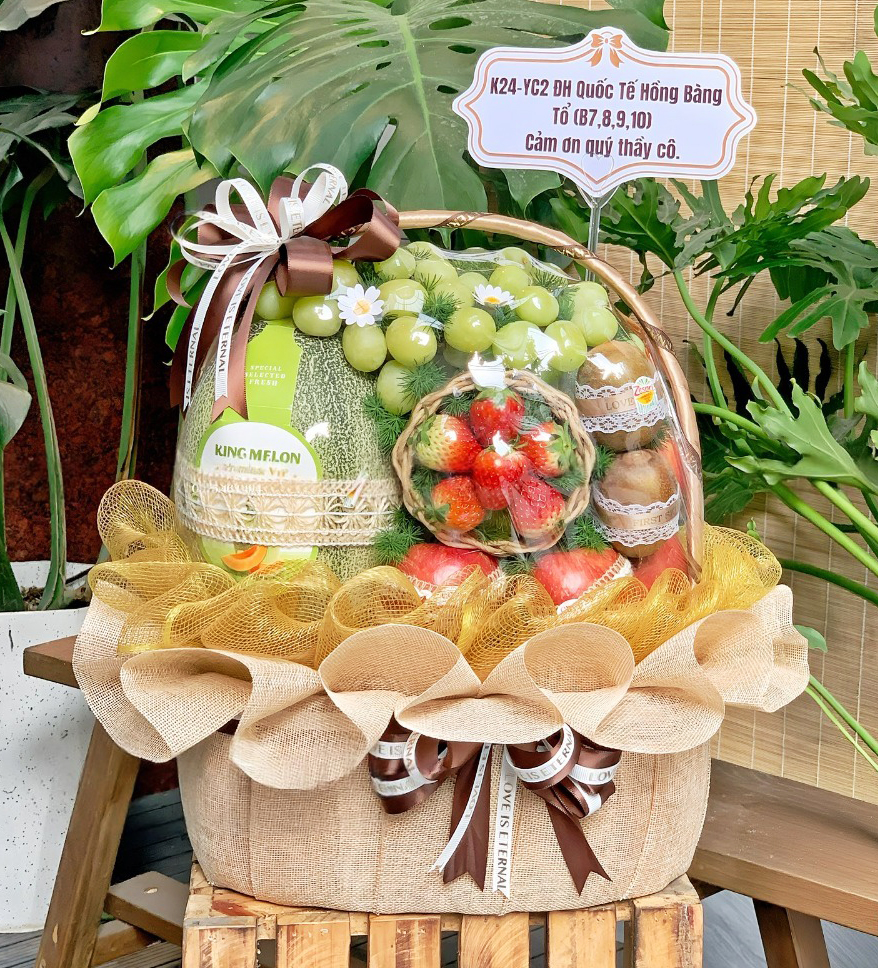 Giỏ Trái Cây Quà Tặng Cao Cấp KF382
