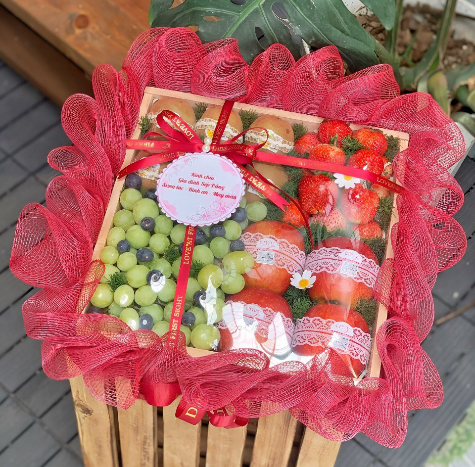 Hộp Trái Cây Quà Tặng Cao Cấp KF384