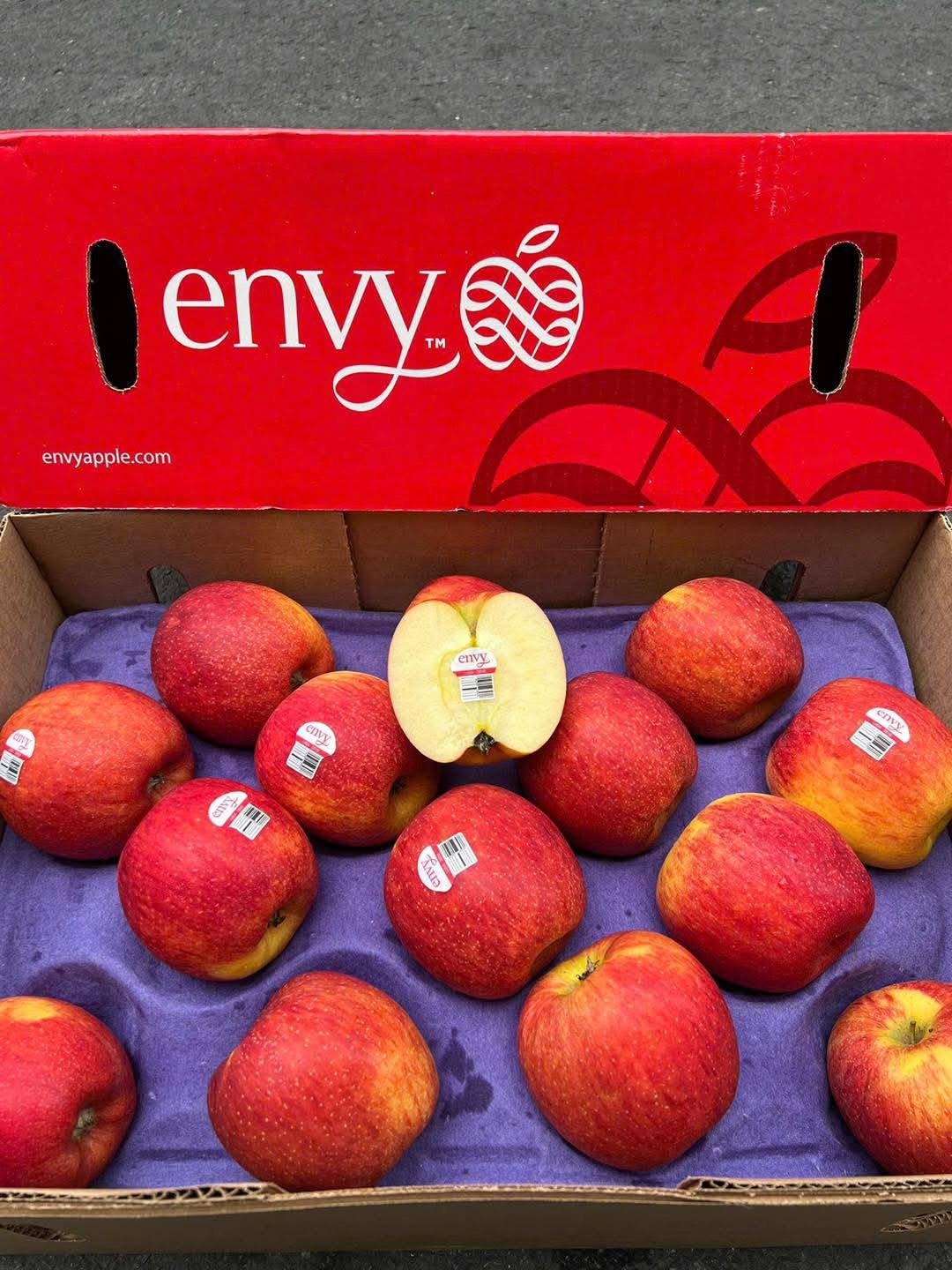 Táo Envy Size 28 Nguyên thùng 10kg
